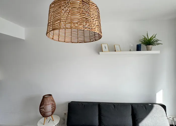 Cozy In The Center Apartment